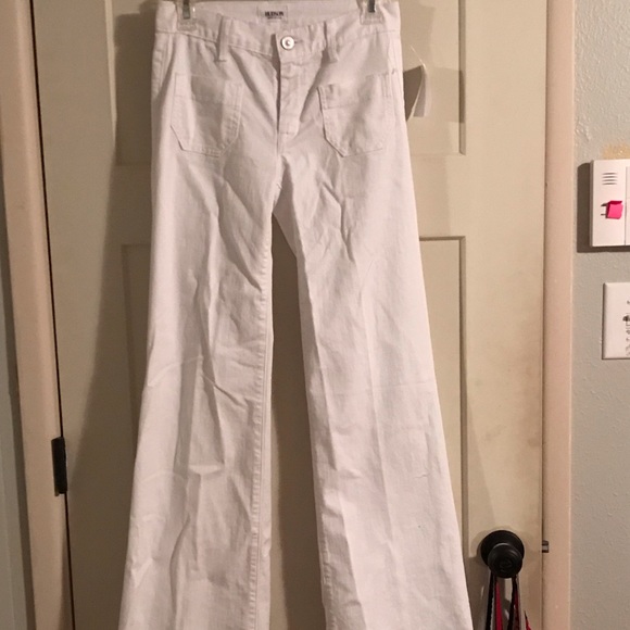 Hudson White Flare Leg Libby Jeans - Picture 2 of 6